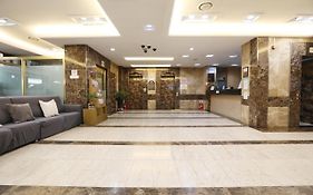 Incheon Airport Hotel June